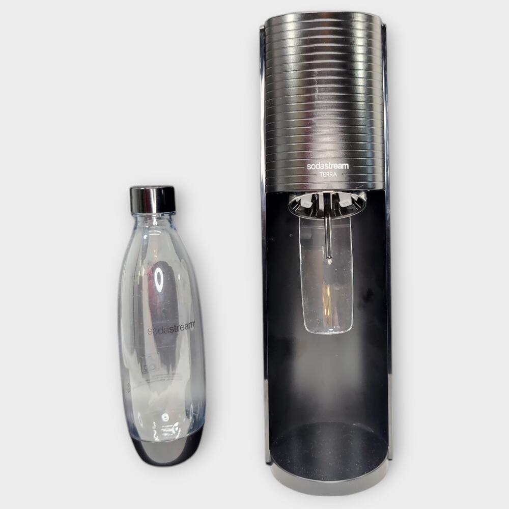 TESTED WORKING - SodaStream TERRA Sparkling Water Maker Black Comes With Bottle - Picture 2 of 5